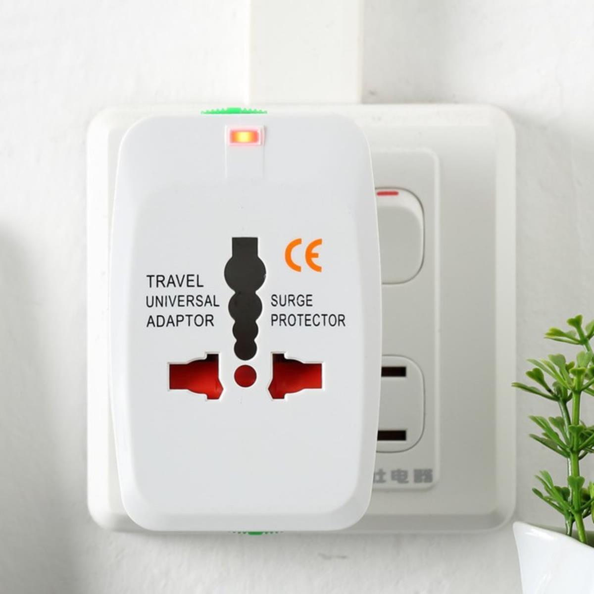Miniatura Adaptador Tomada Universal Padrão Europeu Uk Eua Para Brasil