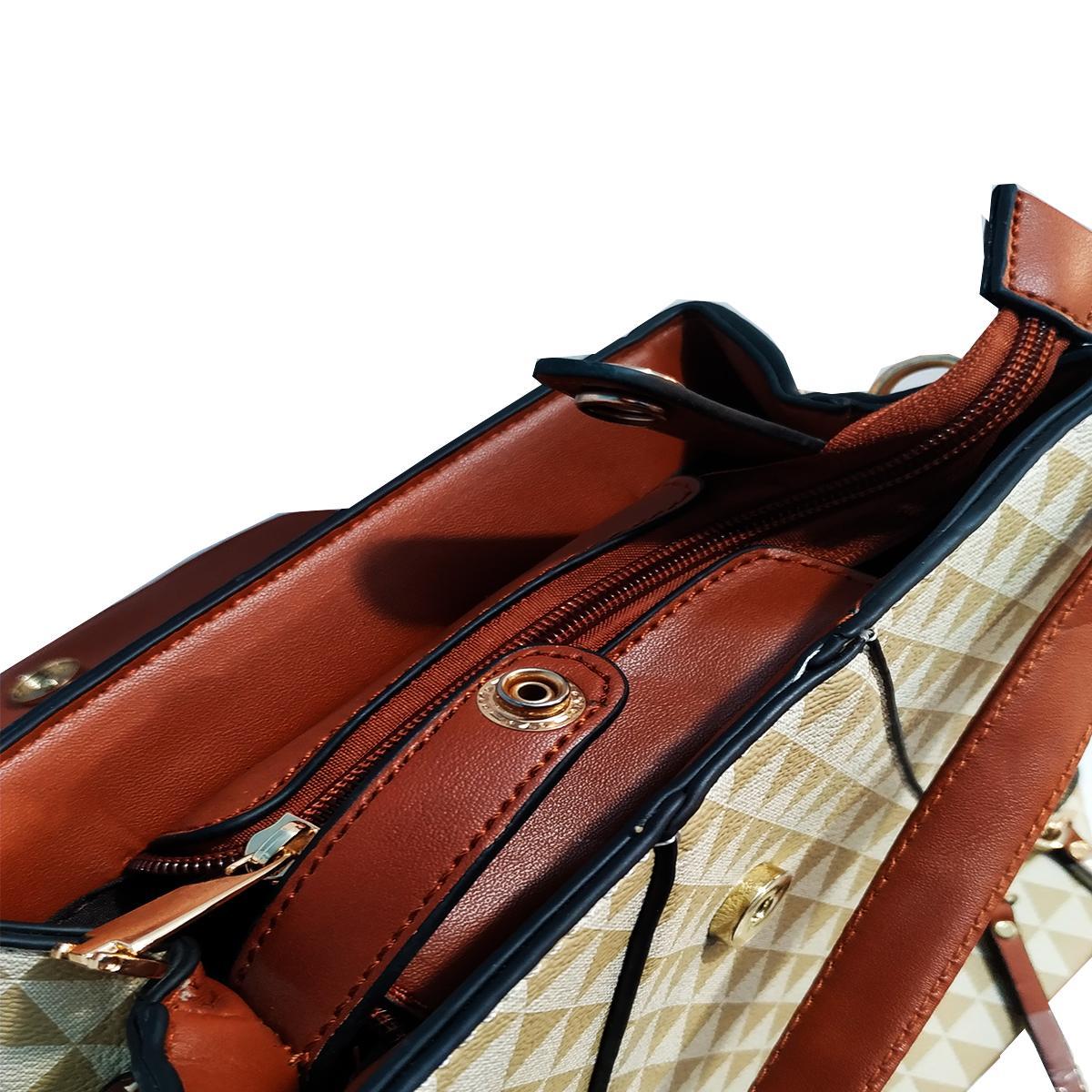 Bolsa Mochila Passeio Elegante Luxo Bege Matelassê