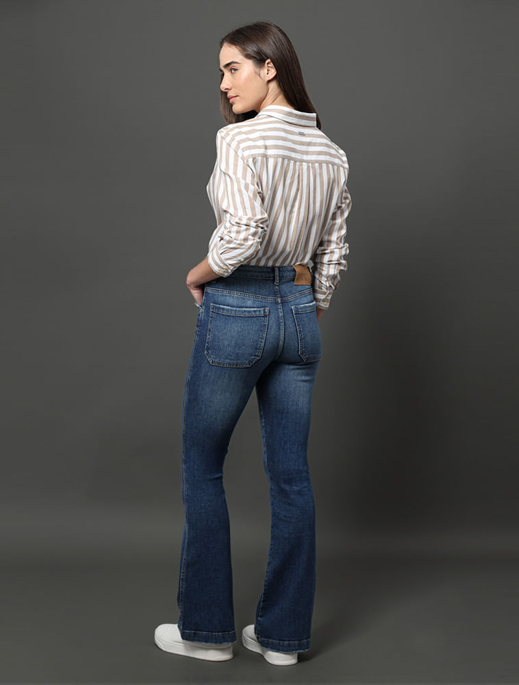 Miniatura Calça Jeans Feminina Flare Bolso Faca Calvin Klein Jeans - Marinho Calça Jeans Feminina Flare Bolso Faca Calvin Klein Jeans Marinho 34