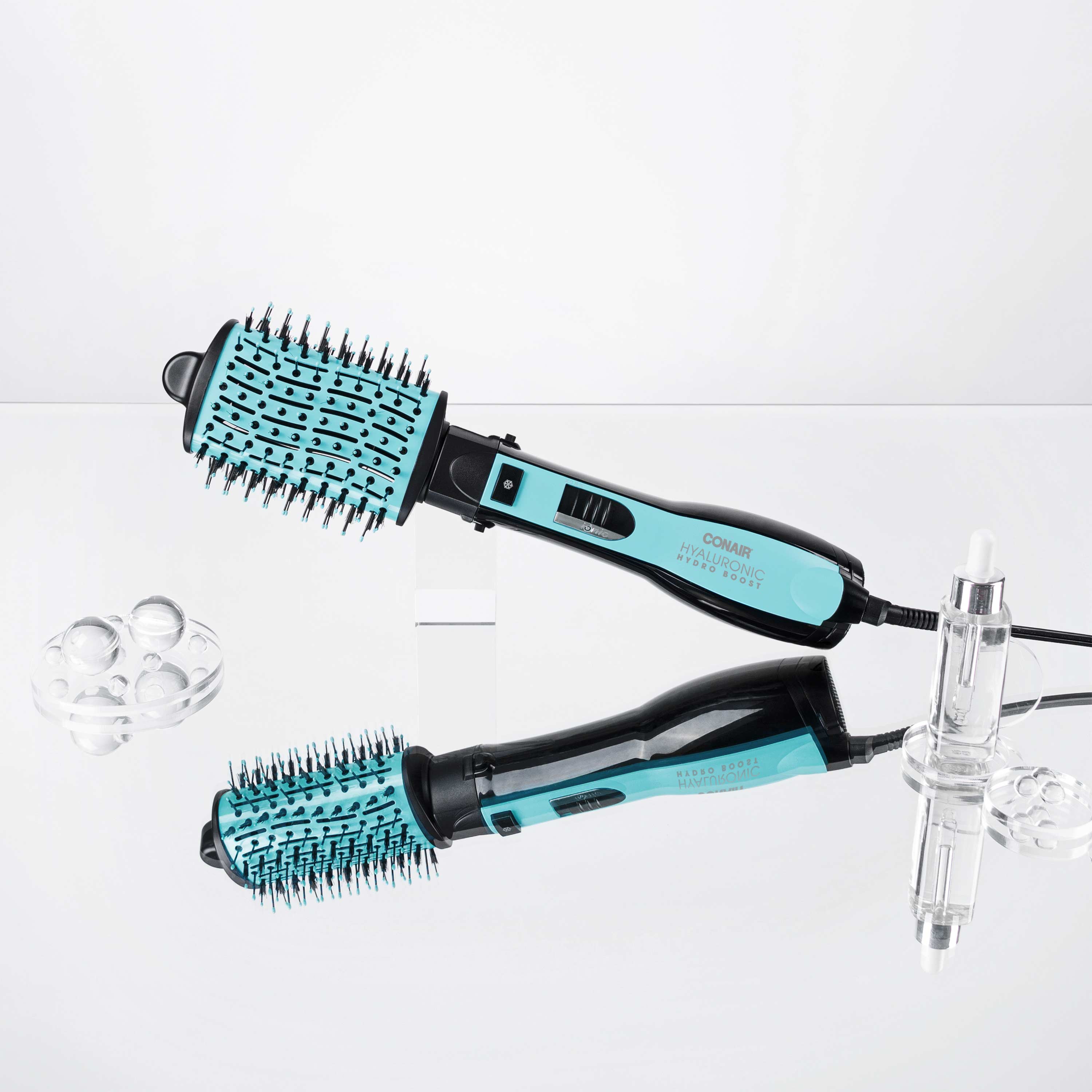 Escova Secadora e Modeladora Hyaluronic Conair | 127V